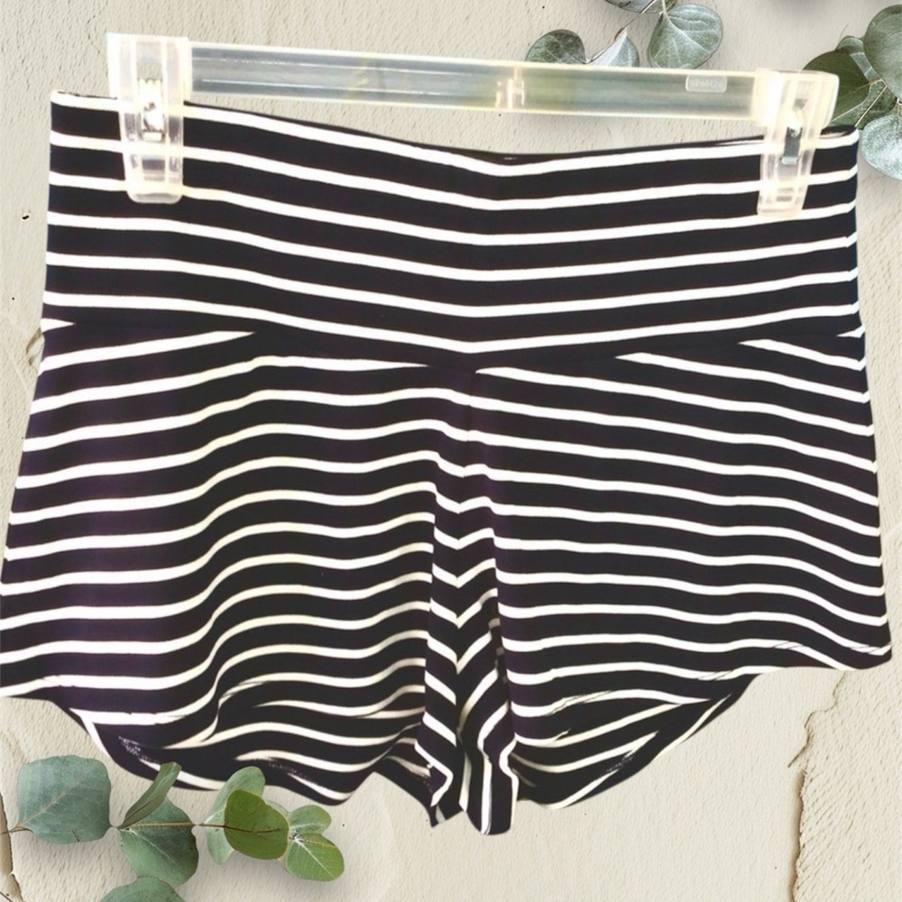 Urban Outfiters Navy Blue Mini low rise Shorts.
